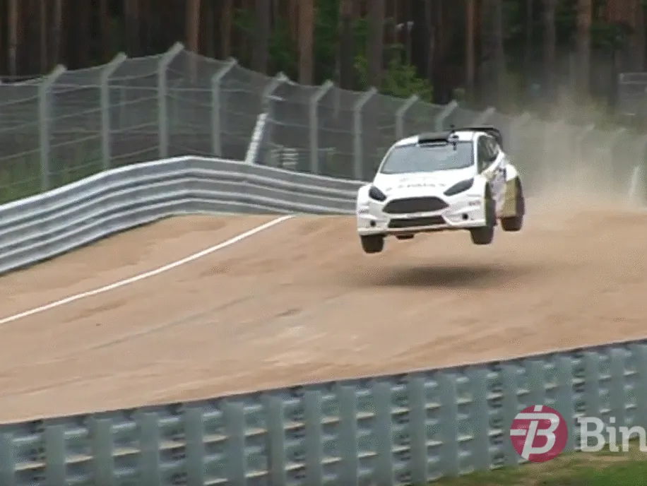 Kā tapa rallijkrosa trase Biķerniekos. VIDEO