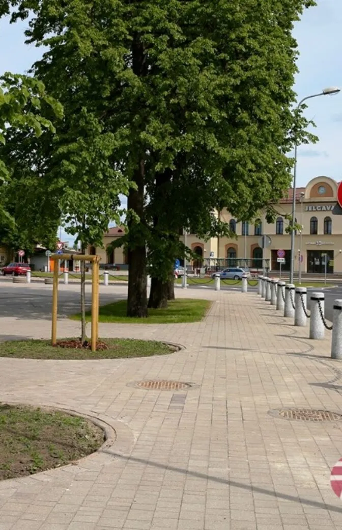 Jelgavā pabeigta sešu ielu rekonstrukcija un izbūve dzelzceļa stacijas apkārtnē.