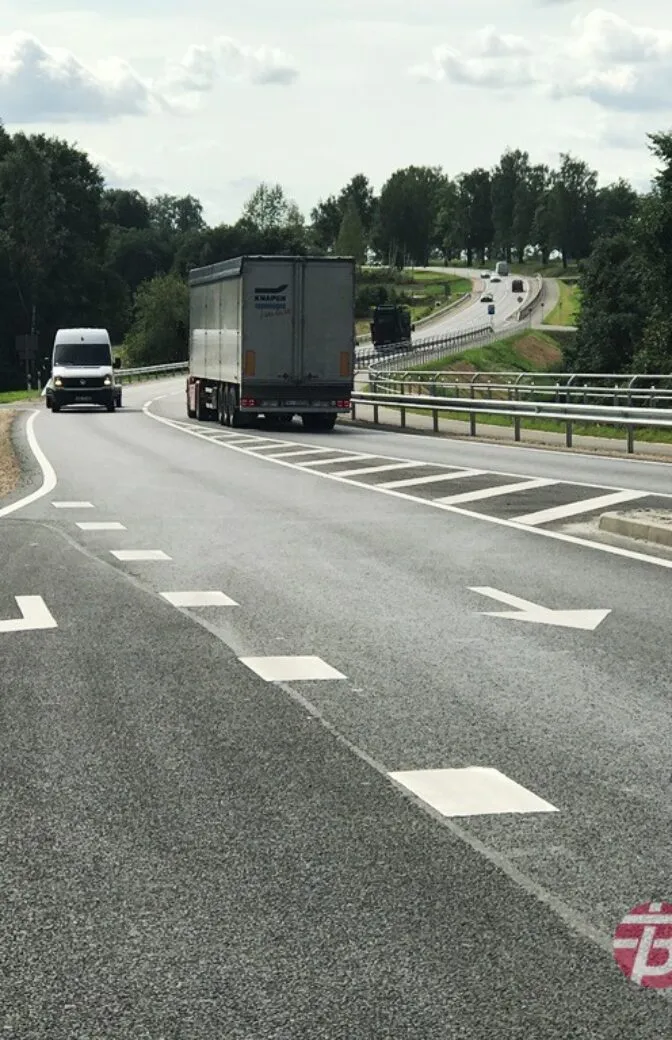 Noslēgusies a/c A3 asfalta segas pastiprināšana 19 km garā posmā