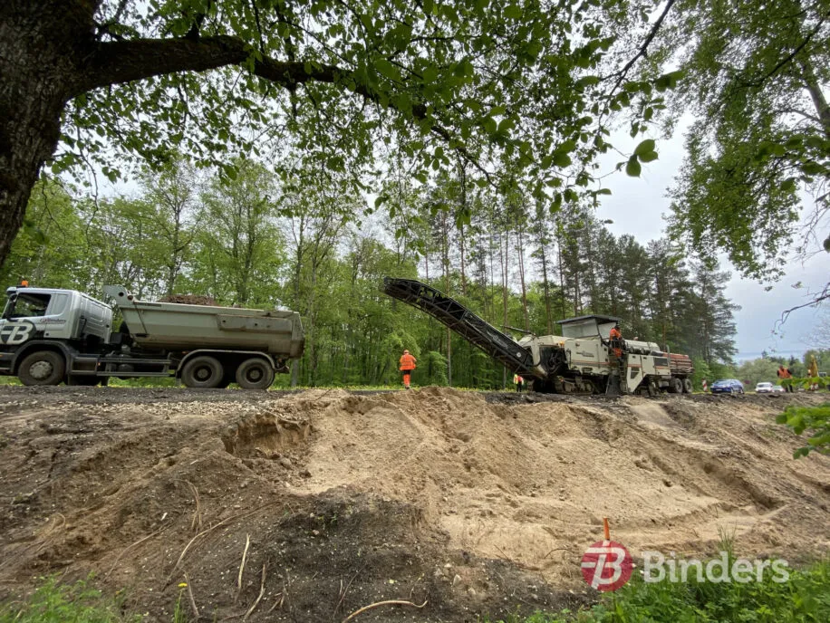 Asfalta seguma frēzēšana a/c P8 Inciems-Sigulda-Ķegums būvdarbu zonā Turaidā