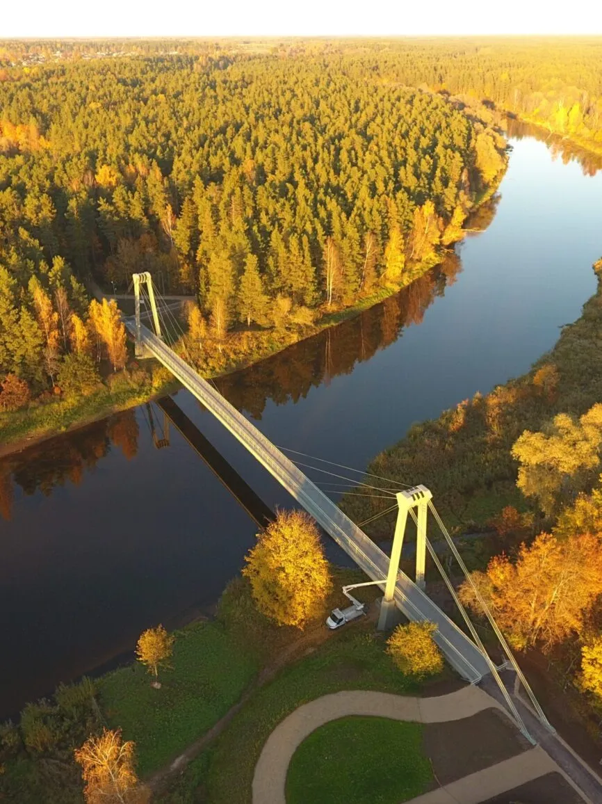 Vanšu tilta (gājēju) pārbūve Valmierā