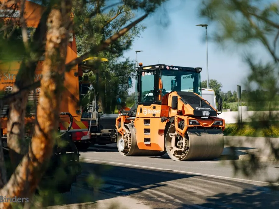 Asfaltēšanas process Kleistu ielā, FOTO. 07 2025